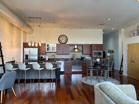 10 Ocean Ave, Unit #206 in Revere, MA - Building Photo
