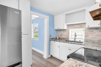 1497 Silver Beach Rd in Riviera Beach, FL - Building Photo - Building Photo