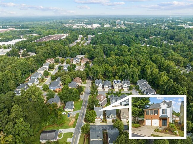 6065 Hunter Hall Ct in Norcross, GA - Building Photo - Building Photo