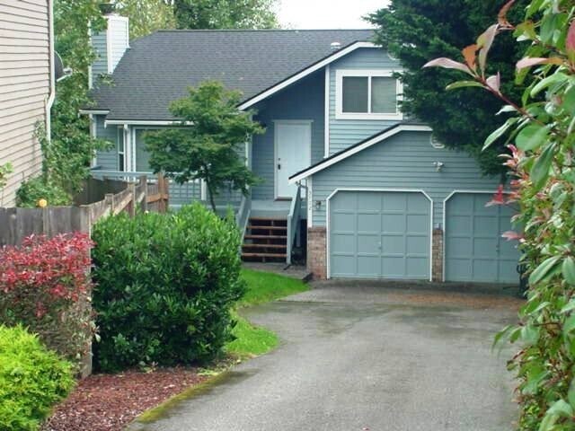 3702 203rd Pl SW in Lynnwood, WA - Building Photo