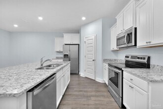 3846 Hawks Landing Cir in Milton, FL - Building Photo - Building Photo