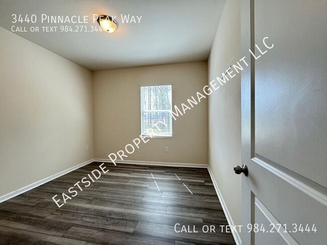 3440 Pinnacle Peak Dr in Raleigh, NC - Building Photo - Building Photo