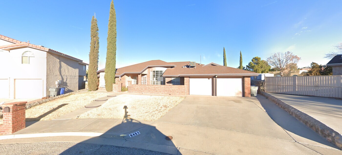 6451 Loma de Cristo Dr in El Paso, TX - Foto de edificio