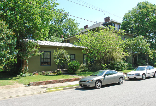 2134 Acklen Ave in Nashville, TN - Building Photo - Building Photo