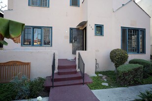 150 S Westmoreland Ave in Los Angeles, CA - Building Photo - Building Photo