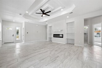 956 TX-304 in Bastrop, TX - Building Photo - Building Photo