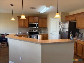 1126 Neuberry Cliffe in Temple, TX - Building Photo - Building Photo