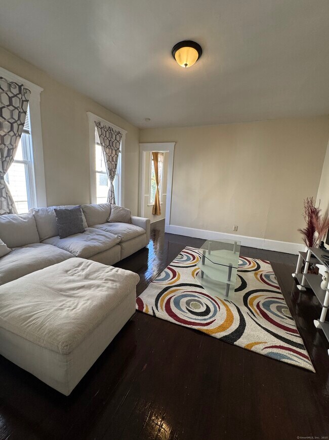 766 George St in New Haven, CT - Building Photo - Building Photo