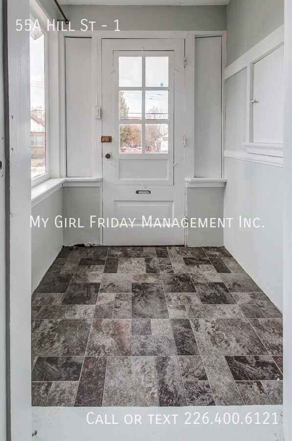 55 Hill St in Kitchener, ON - Building Photo - Building Photo