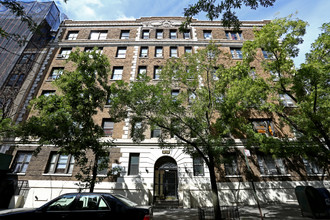 310 Convent Ave in New York, NY - Building Photo - Building Photo