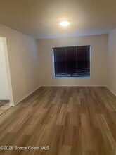 241 Paquita Cir in Palm Bay, FL - Foto de edificio - Building Photo