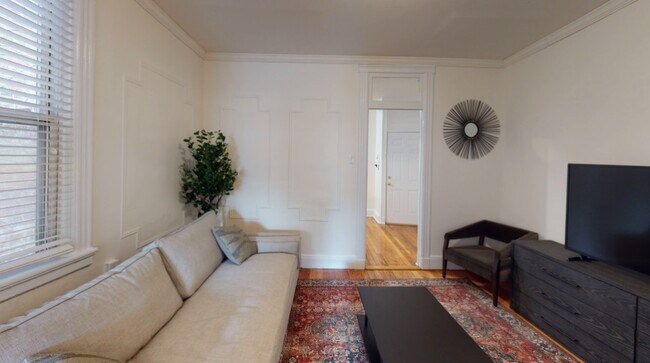property at 617 Monroe St