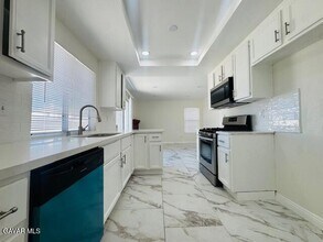 44707 Tarragon Dr in Lancaster, CA - Building Photo - Building Photo