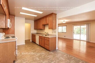 1528 Vervais Ave in Vallejo, CA - Foto de edificio - Building Photo