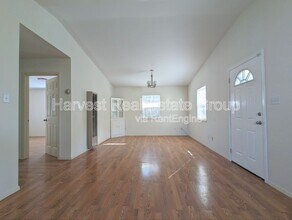 7526 Sterling Dr in Oakland, CA - Building Photo - Building Photo
