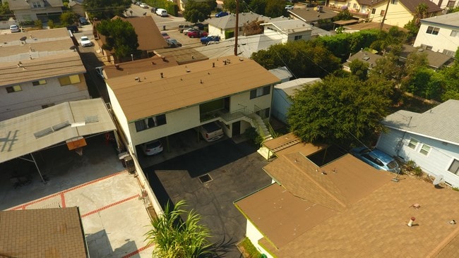434 W Elk Ave in Glendale, CA - Building Photo - Building Photo