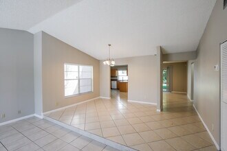 9611 NW 44th Ct in Sunrise, FL - Building Photo - Building Photo