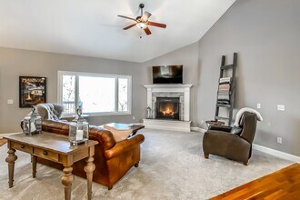 71 N River Ct NE in Rochester, MN - Building Photo - Building Photo