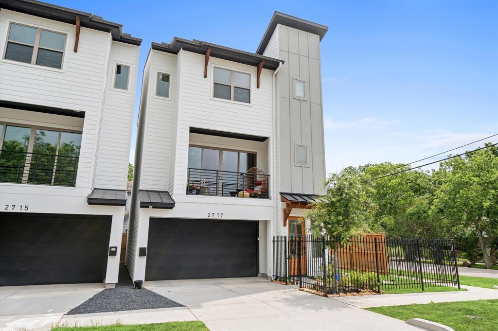 2717 Drew St in Houston, TX - Building Photo