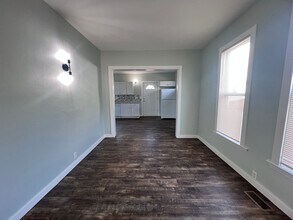 231 Straight Ave SW in Grand Rapids, MI - Building Photo - Building Photo