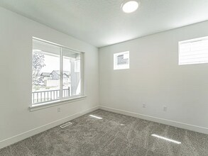 3729 W 950 S in Lehi, UT - Building Photo - Building Photo