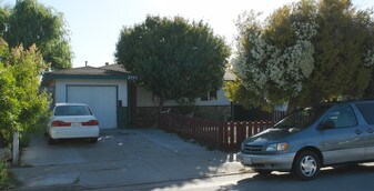 3310-3314 Locke Dr in San Jose, CA - Building Photo