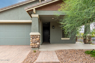 10457 E Tesla Ave in Mesa, AZ - Building Photo - Building Photo