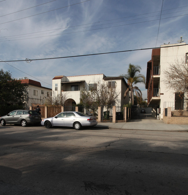 4627 Prospect Ave in Los Angeles, CA - Building Photo - Building Photo