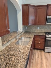 2159 Weldonberry Dr NE in Brookhaven, GA - Building Photo - Building Photo