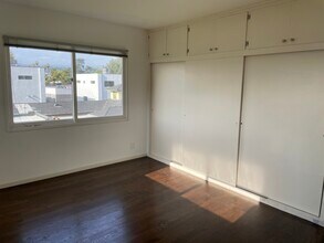 609 N Mariposa Ave, Unit 609 in Los Angeles, CA - Building Photo - Building Photo