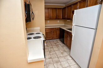 2104 Liberty Dr in Madison, AL - Building Photo - Building Photo