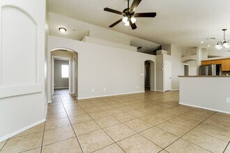5861 W Agave Bloom Ln in Tucson, AZ - Building Photo - Building Photo