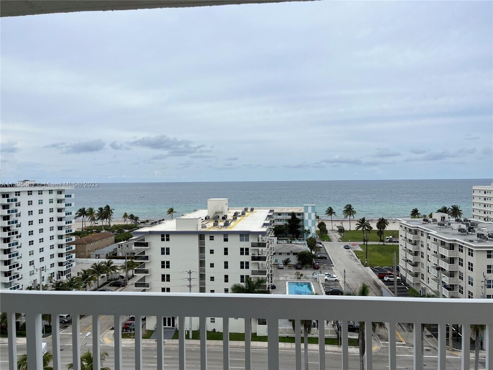 1500 S Ocean Dr in Hollywood, FL - Building Photo