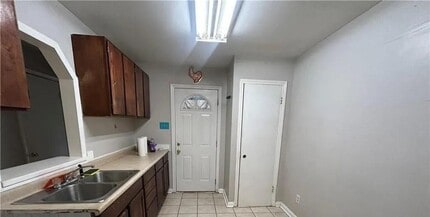 7182 Peachtree Ln N in Mobile, AL - Building Photo - Building Photo