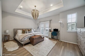 10928 Cannes Memorial Dr in Houston, TX - Building Photo - Building Photo