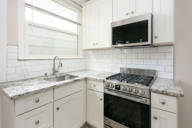 84-88 N 7th St
