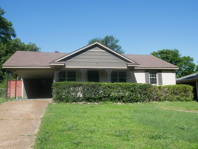 8367 Dottley Dr in Southaven, MS - Building Photo - Building Photo