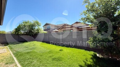 3951 E Pinto Dr in Gilbert, AZ - Building Photo - Building Photo