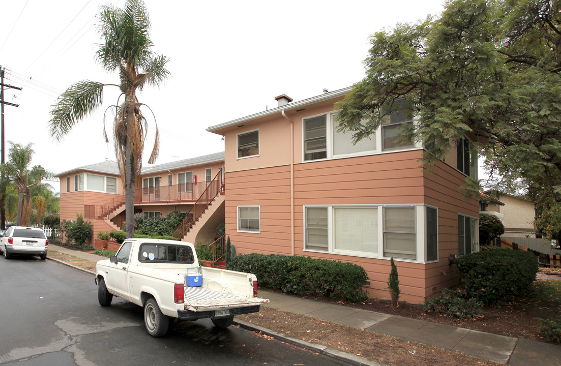 4091-4097 Illinois St in San Diego, CA - Building Photo