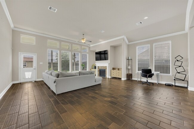 property at 24119 Kingdom Isle Ln