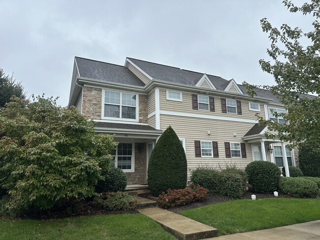 property at 701 Brentwood Dr