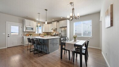 2292 Morris Ave in Richland, WA - Building Photo - Building Photo