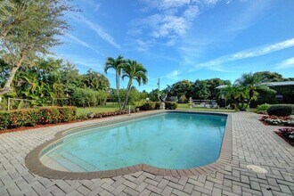 5470 Colbright Rd in Greenacres, FL - Building Photo - Building Photo