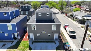 3038 W Salinas in San Antonio, TX - Building Photo