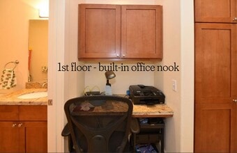 37 Polohina Ln in Lahaina, HI - Building Photo - Building Photo