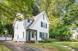 297 Spencer Rd in Rochester, NY - Building Photo - Building Photo