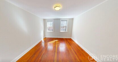 38 Gibson St in Cambridge, MA - Foto de edificio - Building Photo