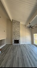 19 Lakeway St in Panorama Village, TX - Building Photo - Building Photo