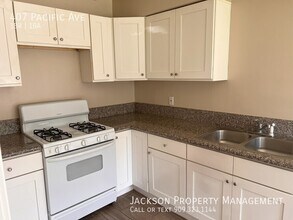 407 Pacific Ave in Riverside, CA - Building Photo - Building Photo