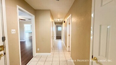 5502 9th St in Lubbock, TX - Building Photo - Building Photo